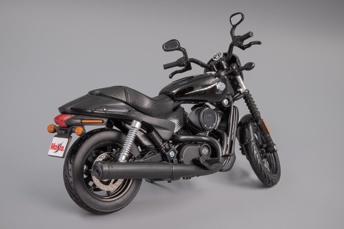 2015 Street 750 Black: No package: Image 19