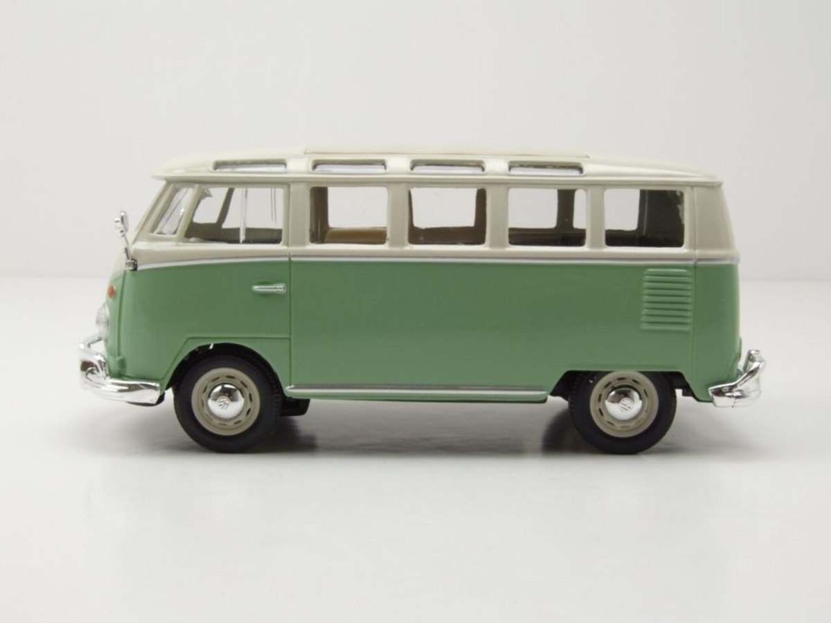 T1 Bus Samba Black: No package: Image 10