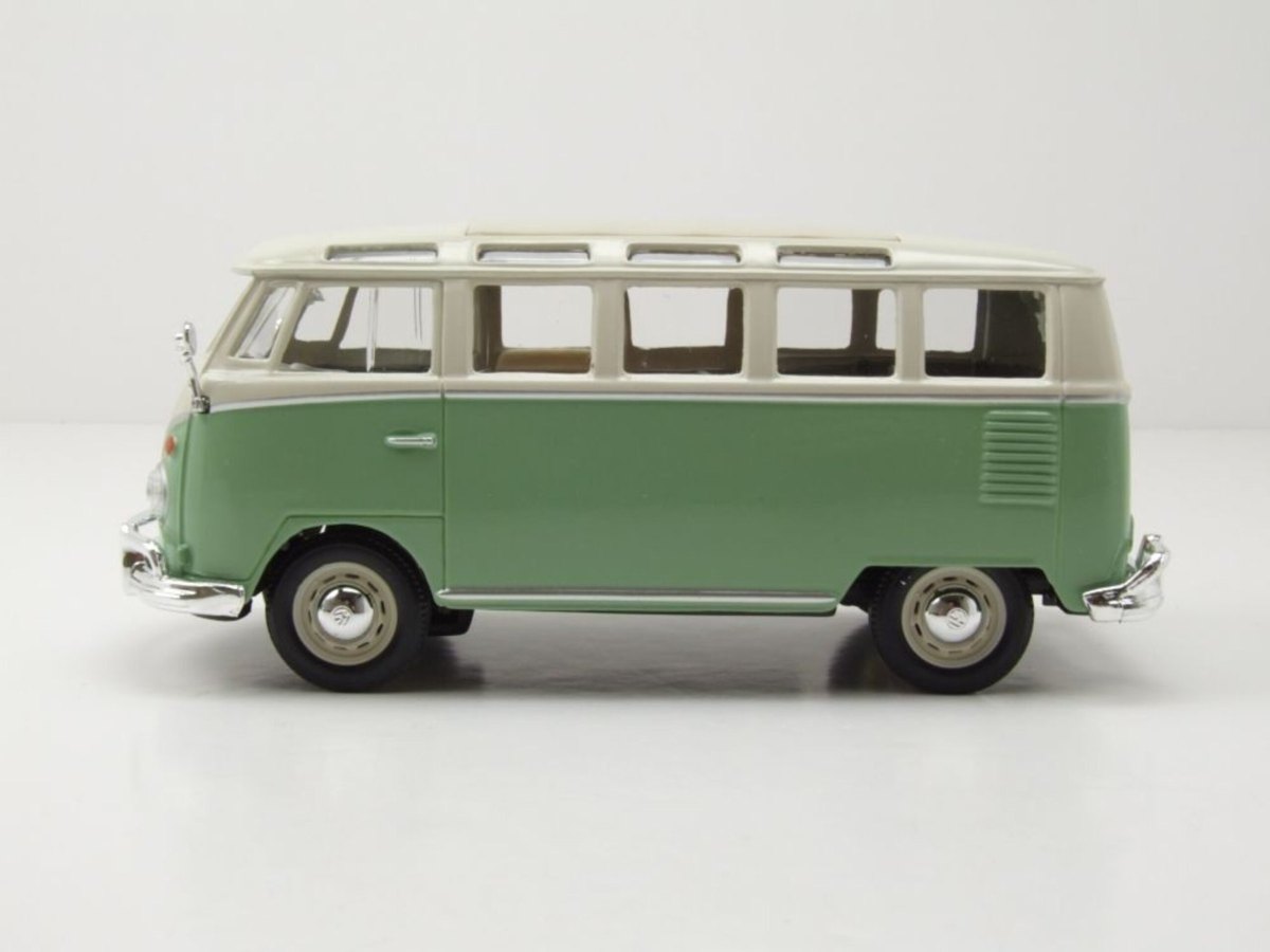 T1 Bus Samba Black: No package: Image 5