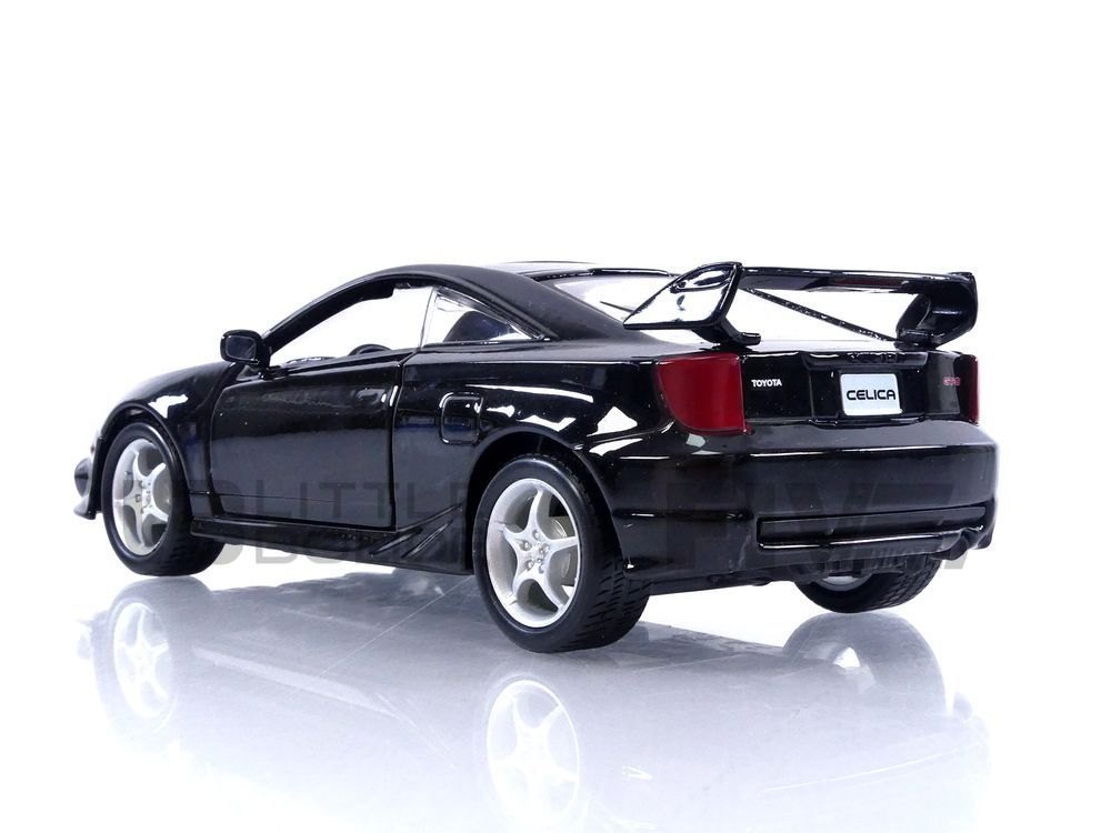 2004 Celica GT-S, *Special Edition* Black: No package: Image 8