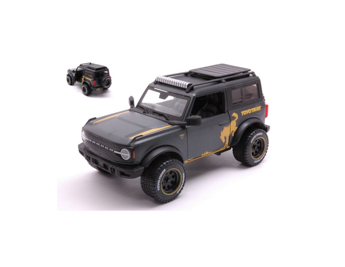 2021 Bronco Wildtrak Off Road Grey: No package: Image 9