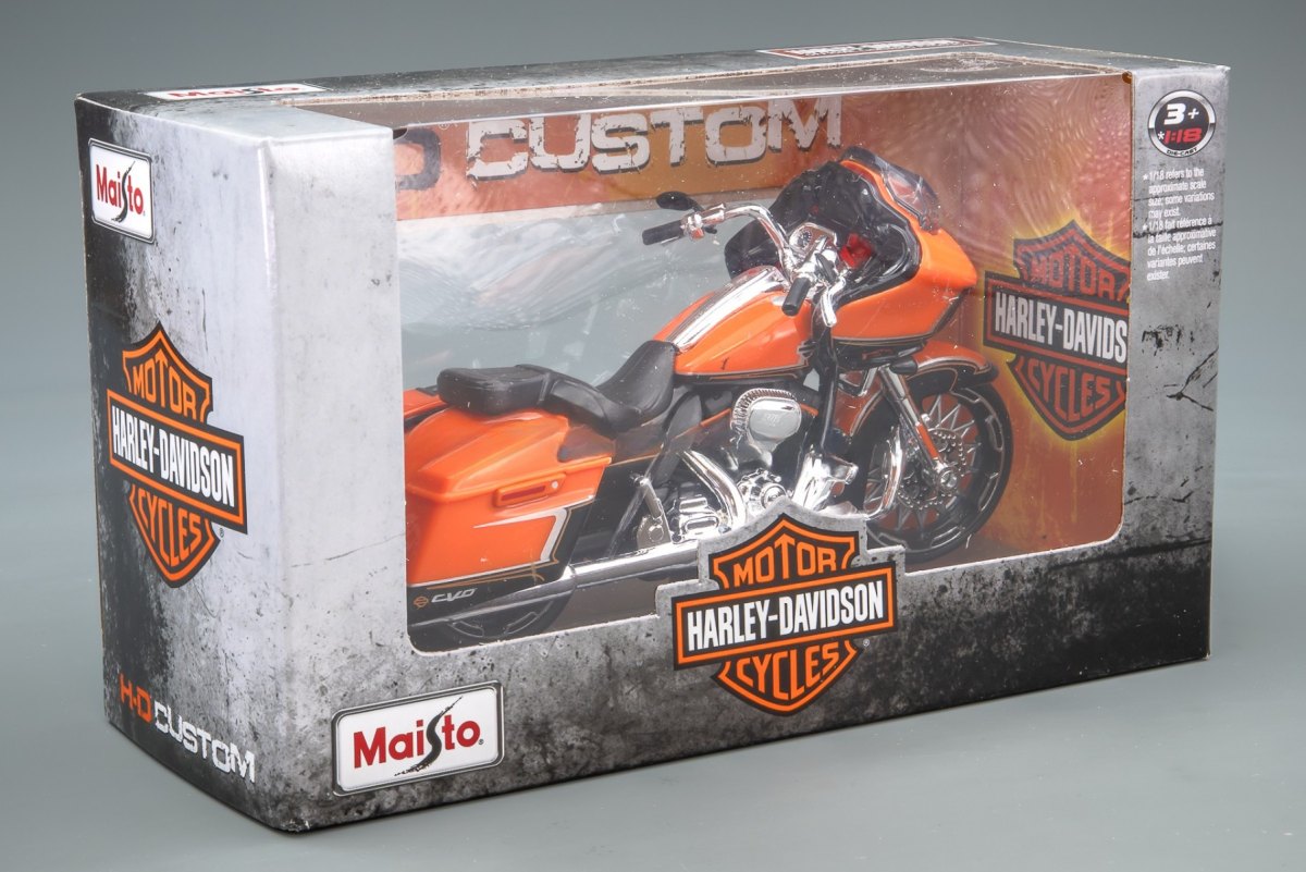2022 CVO Road Glide Orange: No package: Image 5