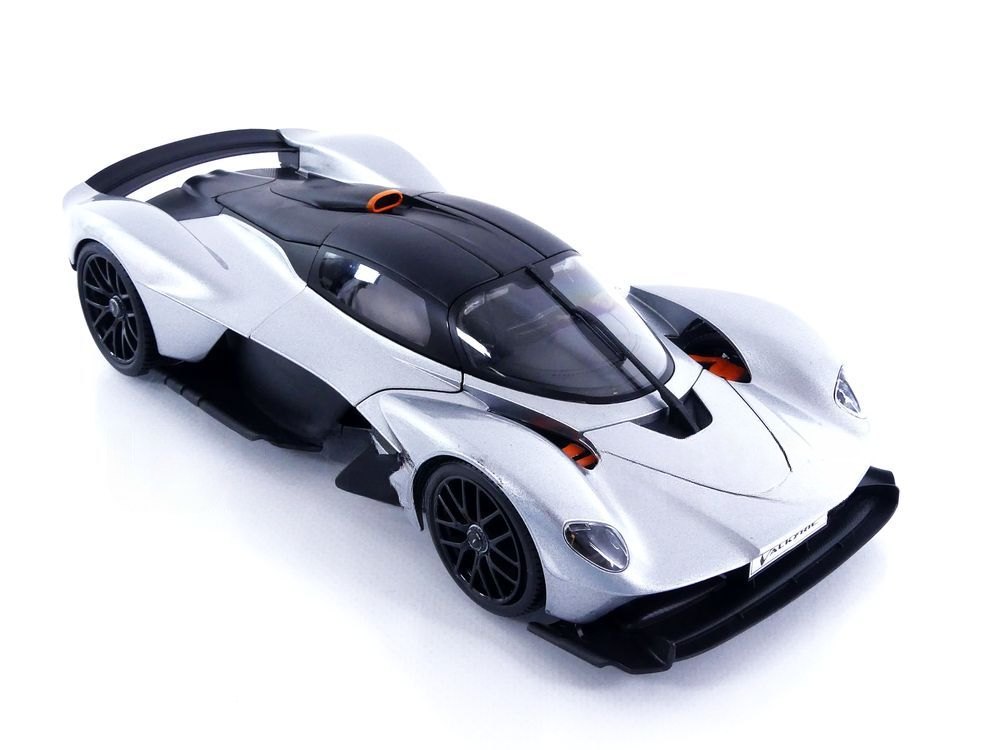 2022 Valkyrie: No package: Image 9