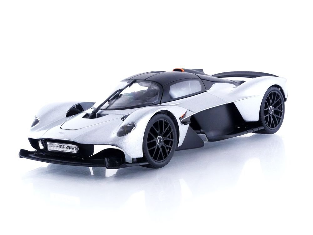 2022 Valkyrie: No package: Image 13