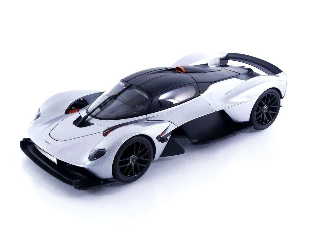 2022 Valkyrie: No package: Image 3