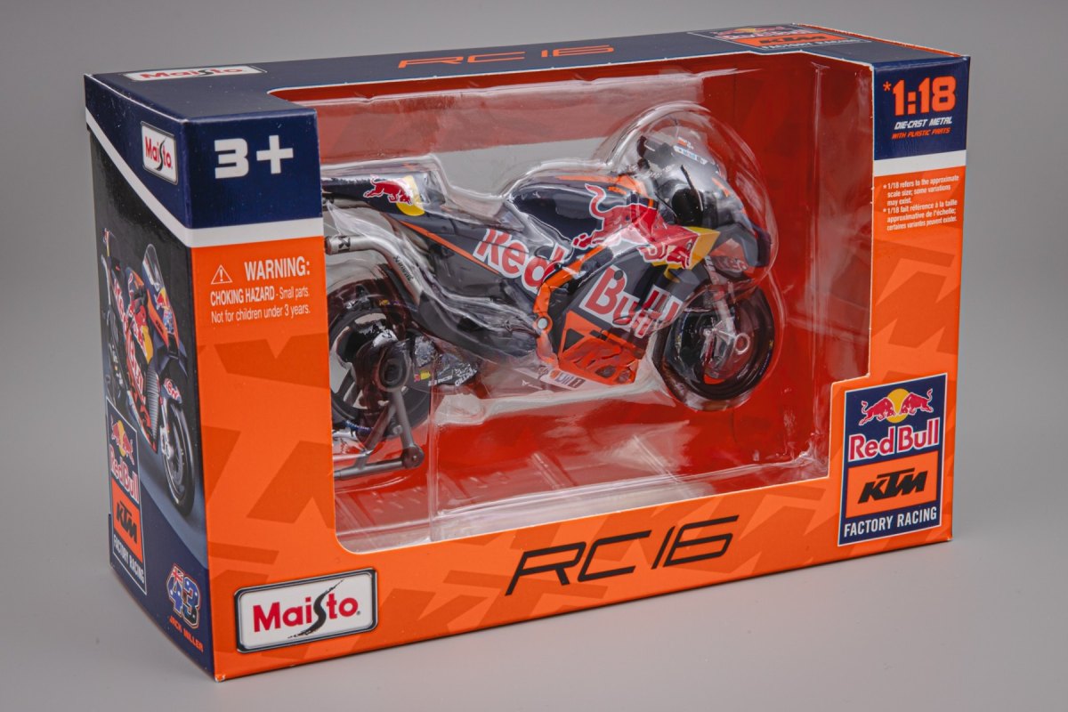 2023 RC16 Red: No package: Image 9
