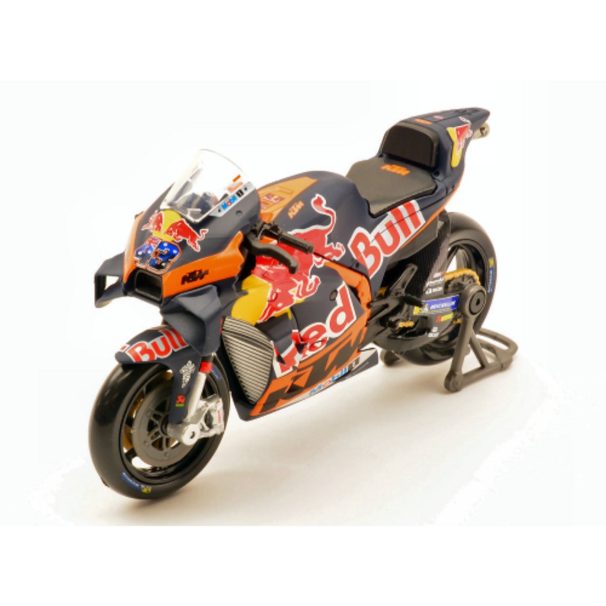 2023 RC16 Red: No package: Image 4