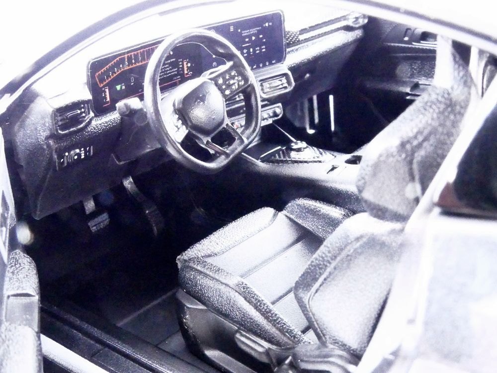 2025 Mustang GTD Metallic Grey: No package: Image 15