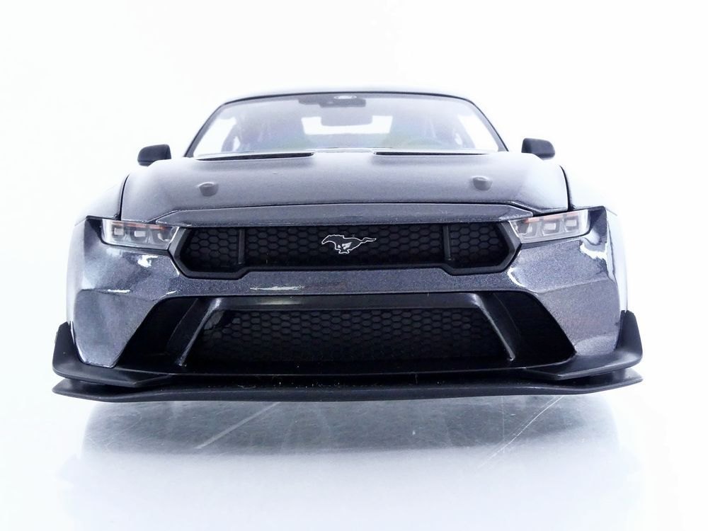 2025 Mustang GTD Metallic Grey: No package: Image 14