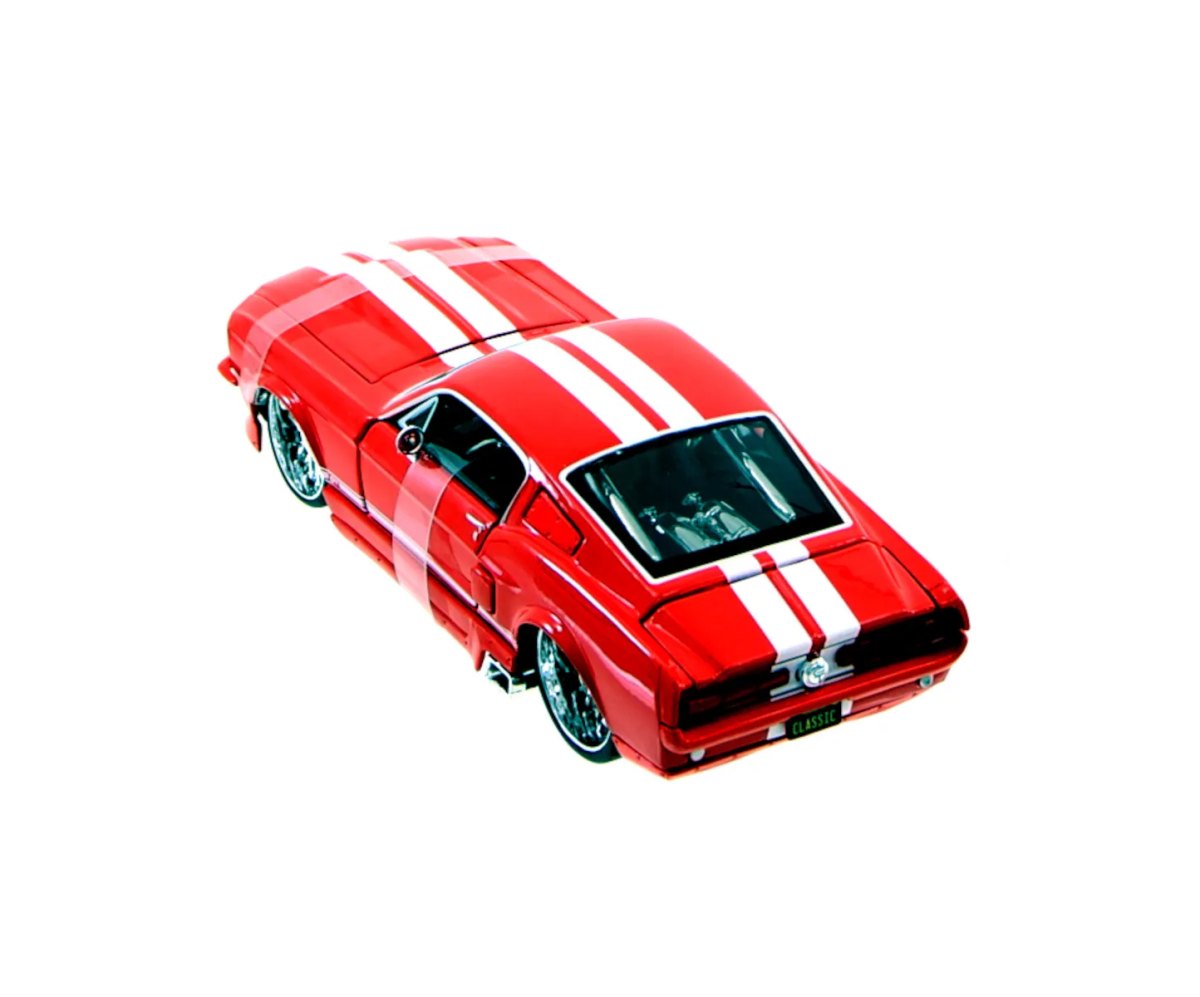 2011 Mustang GT500 '67 Red: No package: Image 3
