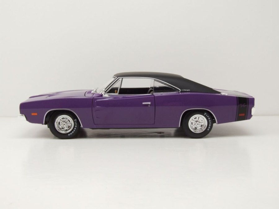 1969 Charger R/T Purple: No package: Image 3