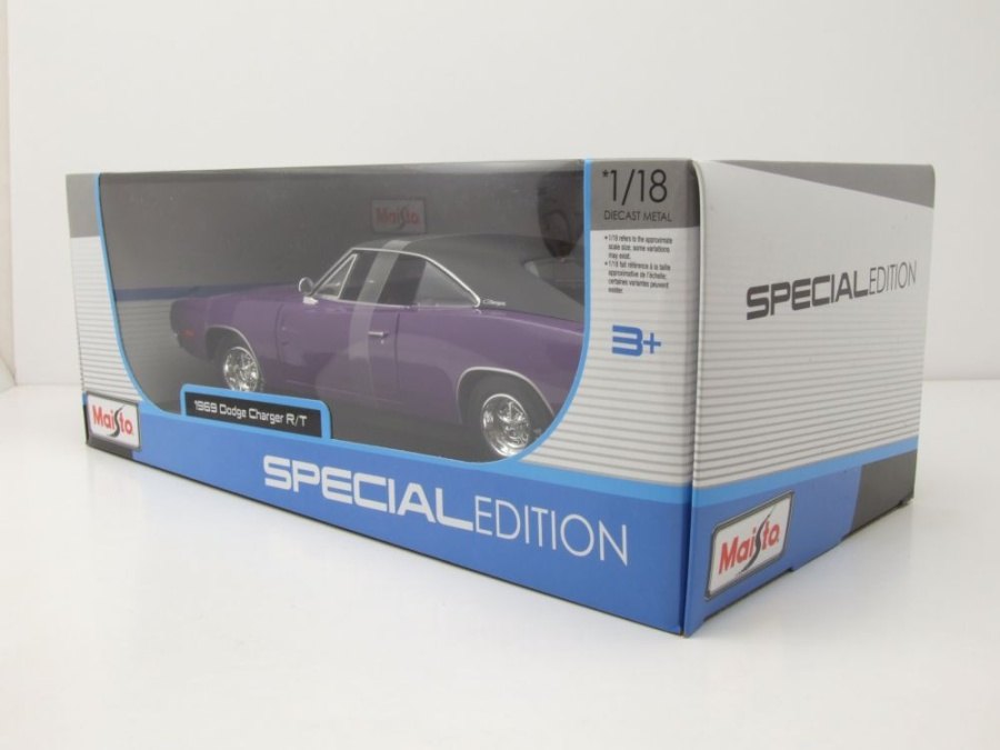 1969 Charger R/T Purple: No package: Image 11