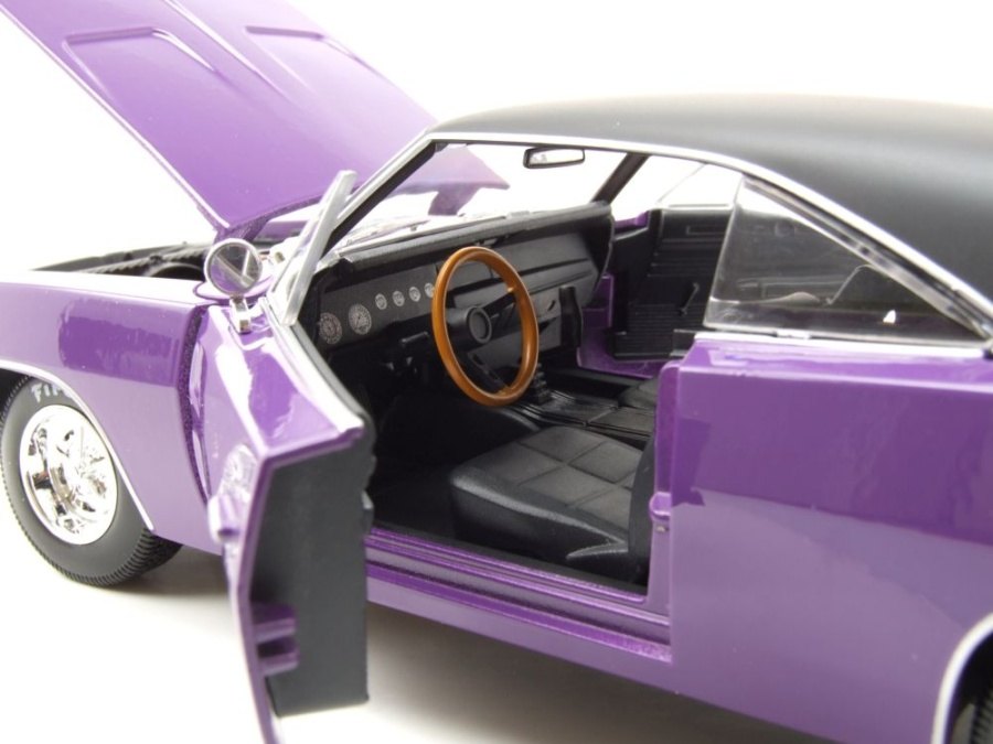 1969 Charger R/T Purple: No package: Image 6