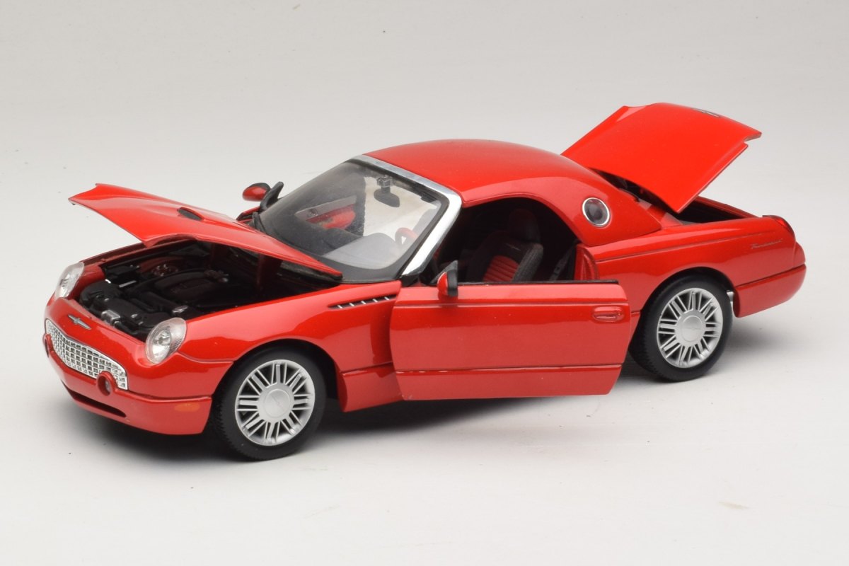 2002 Thunderbird Grey: No package: Image 3