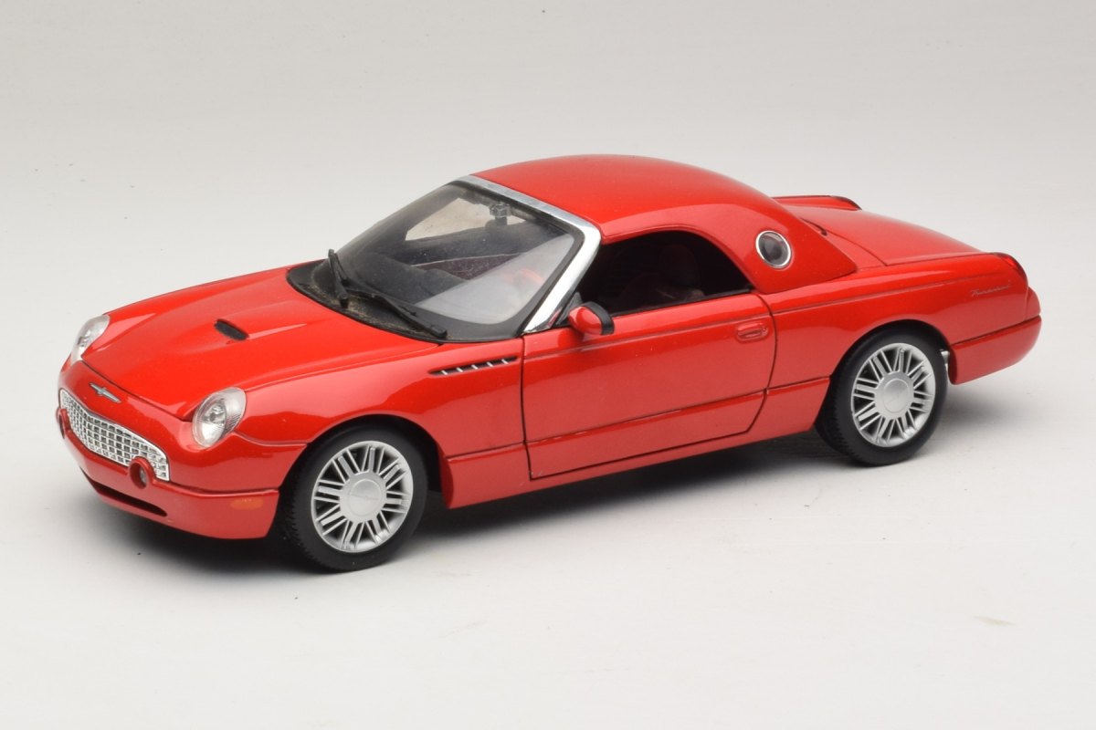 2002 Thunderbird Grey: No package: Image 2