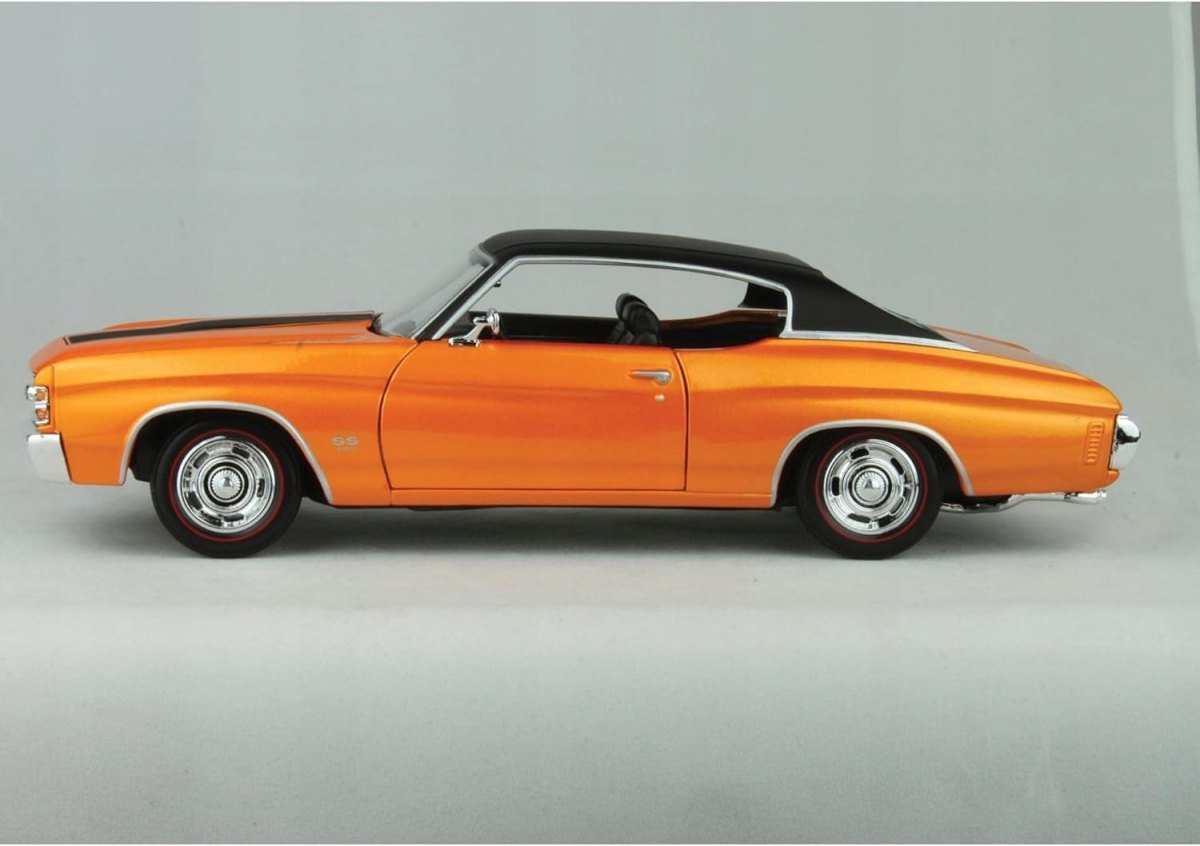 Chevelle SS 454 Orange: No package: Image 3