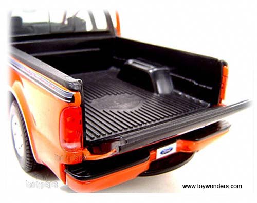 2004 Pick Up Orange: No package: Image 5