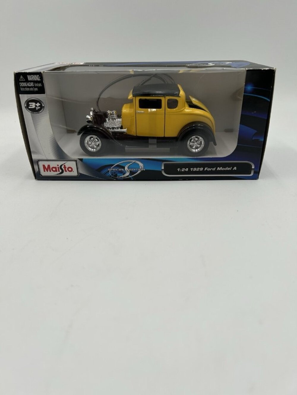 1929 Model A Yellow: No package: Image 3