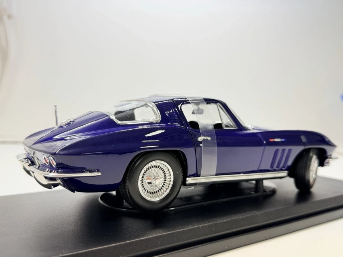 1965 Corvette C2 Purple: No package: Image 2