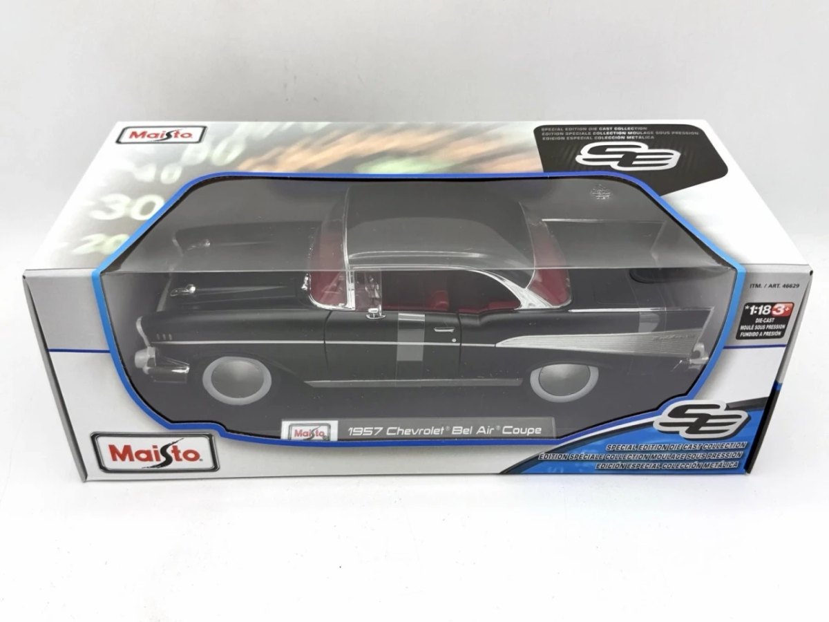 1957 Bel Air Coupe Mooneyes Style Black: No package: Image 3