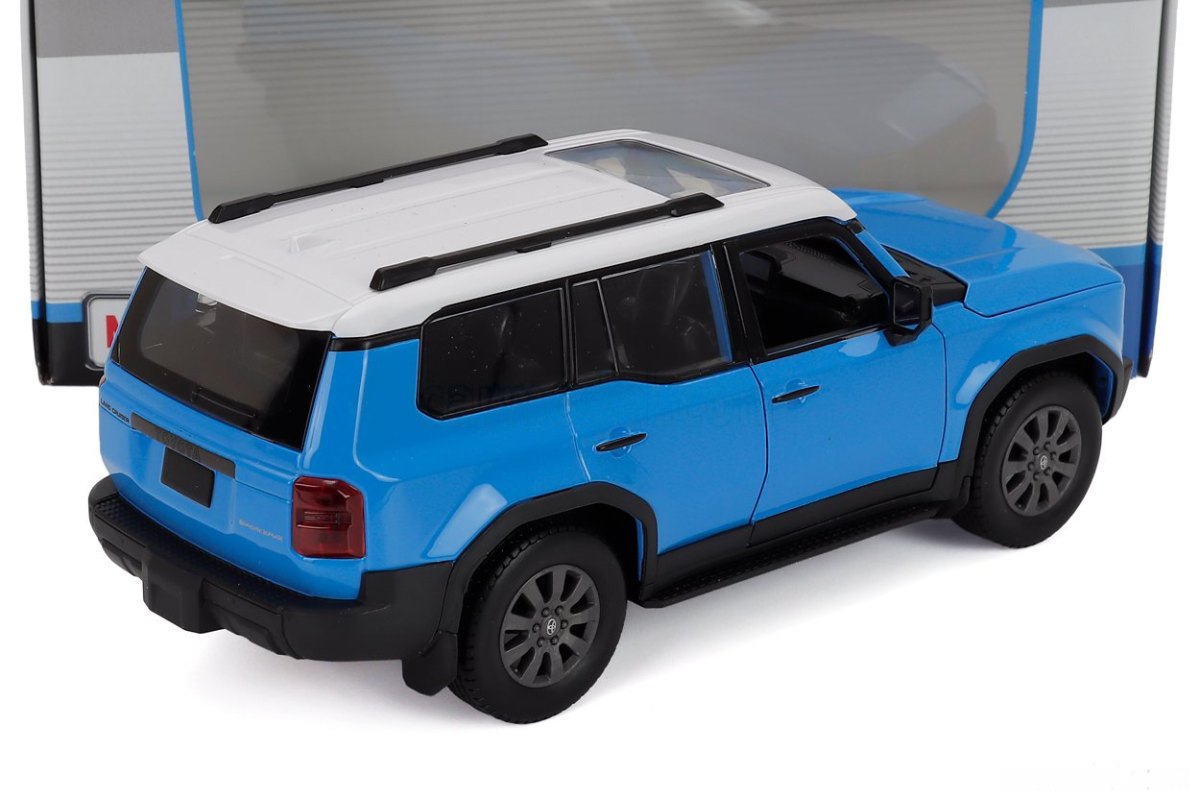 2024 Land Cruiser J25 Blue: No package: Image 8