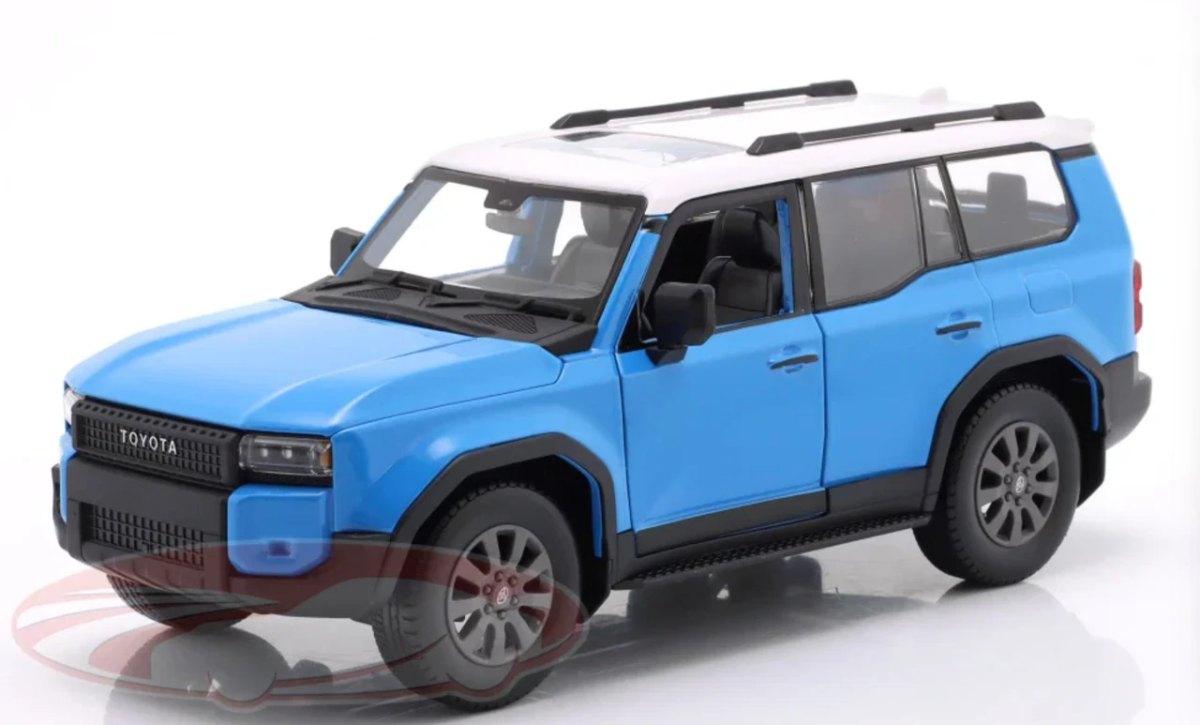2024 Land Cruiser J25 Blue: No package: Image 2