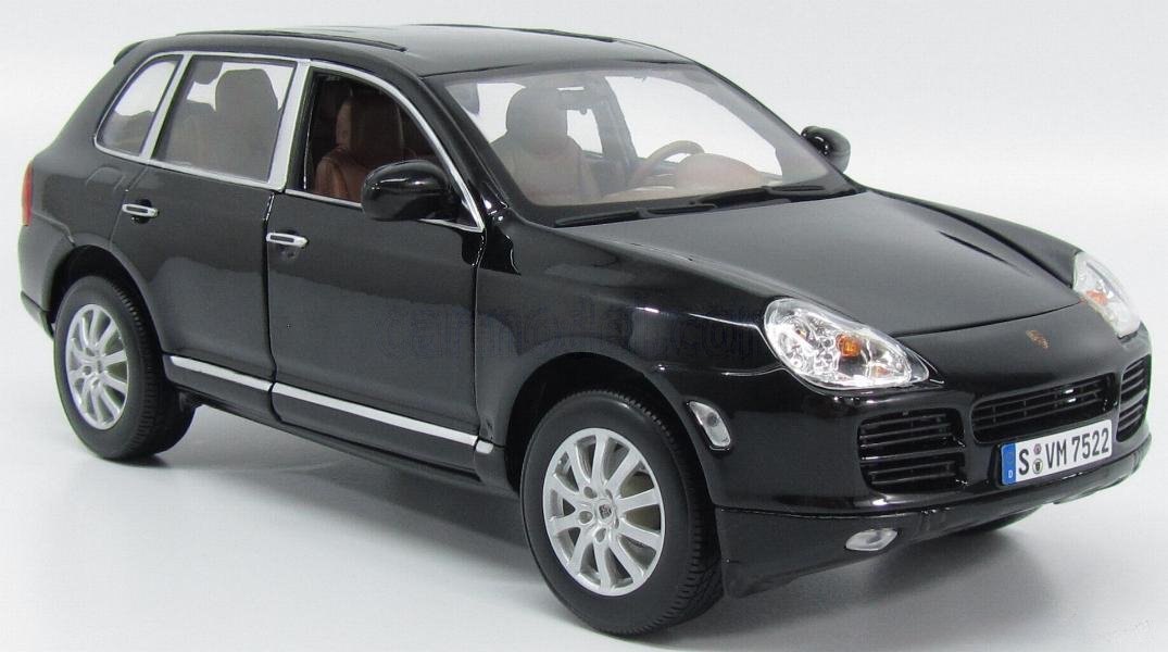 2008 Cayenne Black: No package: Image 6