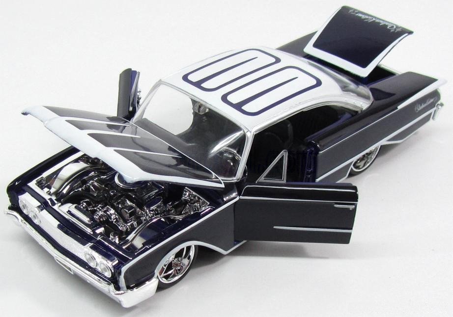 1960 Starliner Custom: No package: Image 2