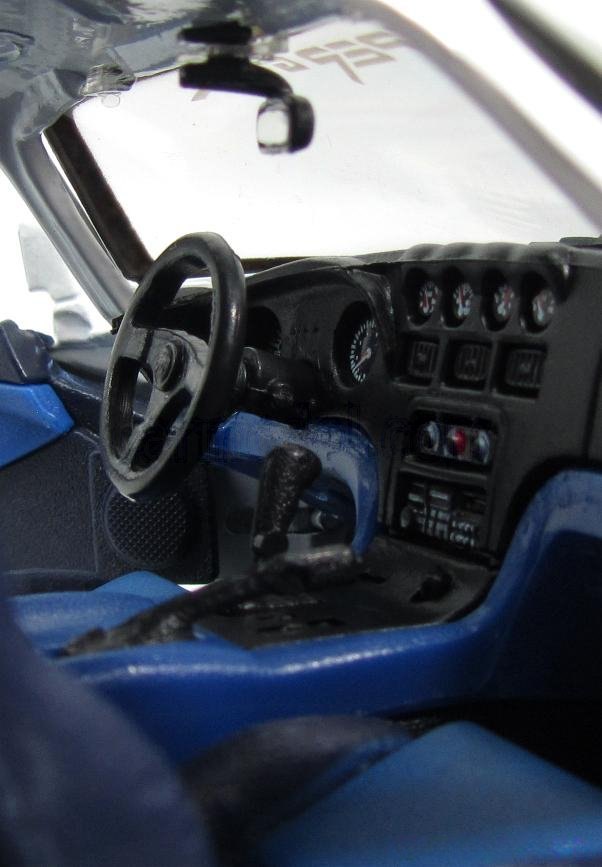 1997 Viper GTS SRT Coupe: No package: Image 2