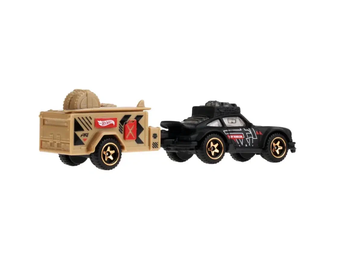 2025 Porsche 911 Off-Roader Black: No Package: Image 6