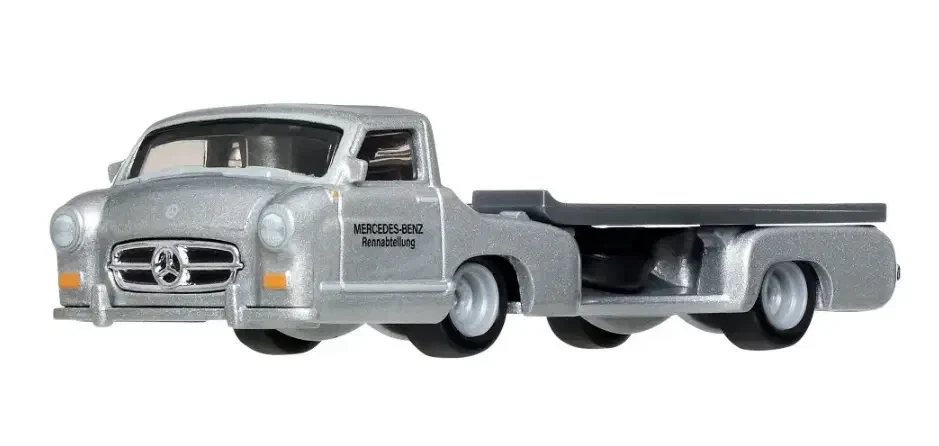 2026 Mercedes-Benz Renntransporter Silver: No Package: Image 2