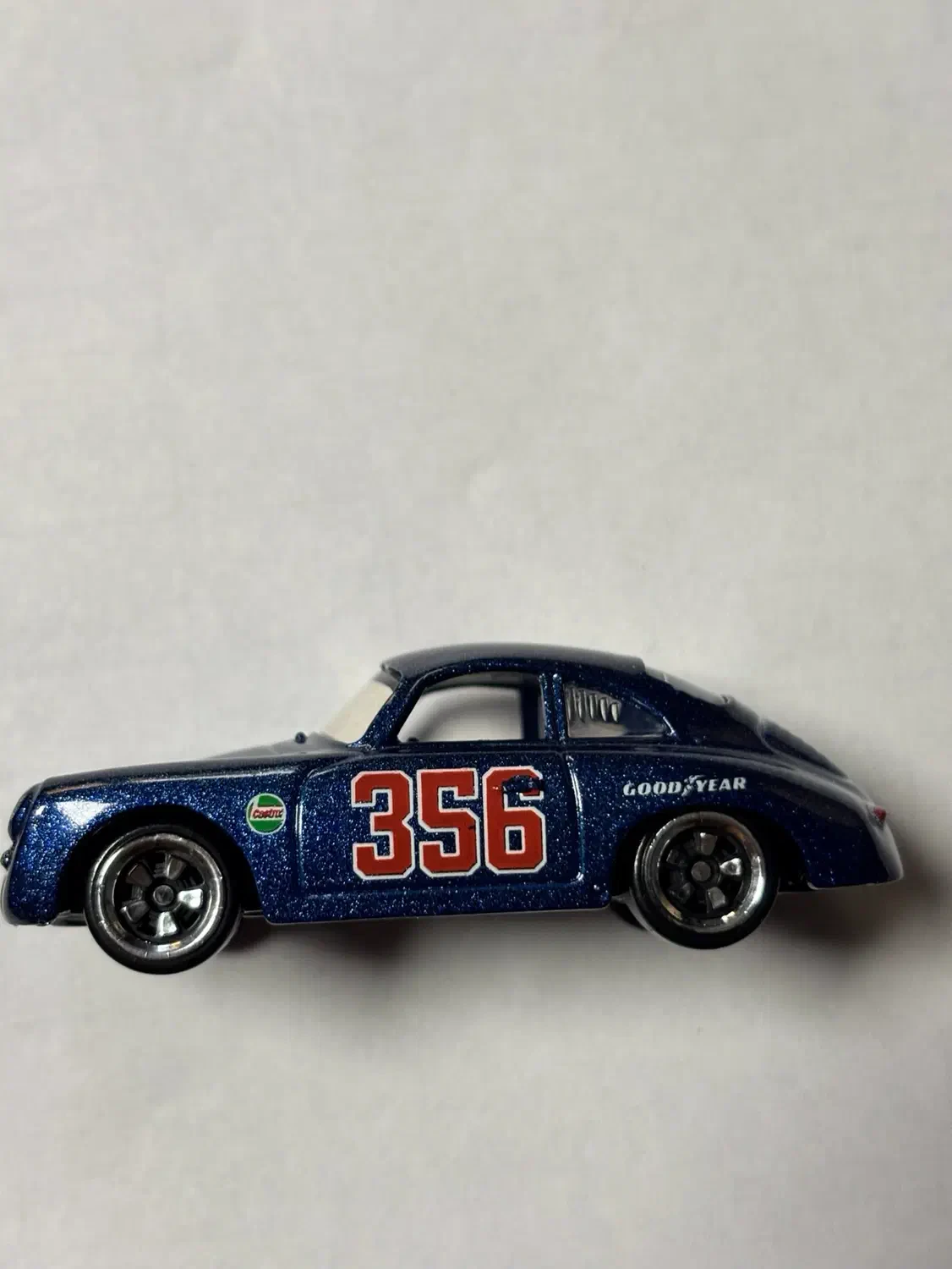 2026 Porsche 356 Outlaw Blue: No Package: Image 7