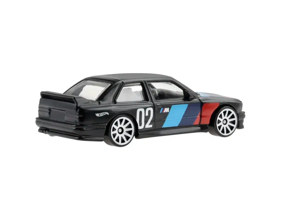 2022 92 BMW M3 Black: No Package: Image 4