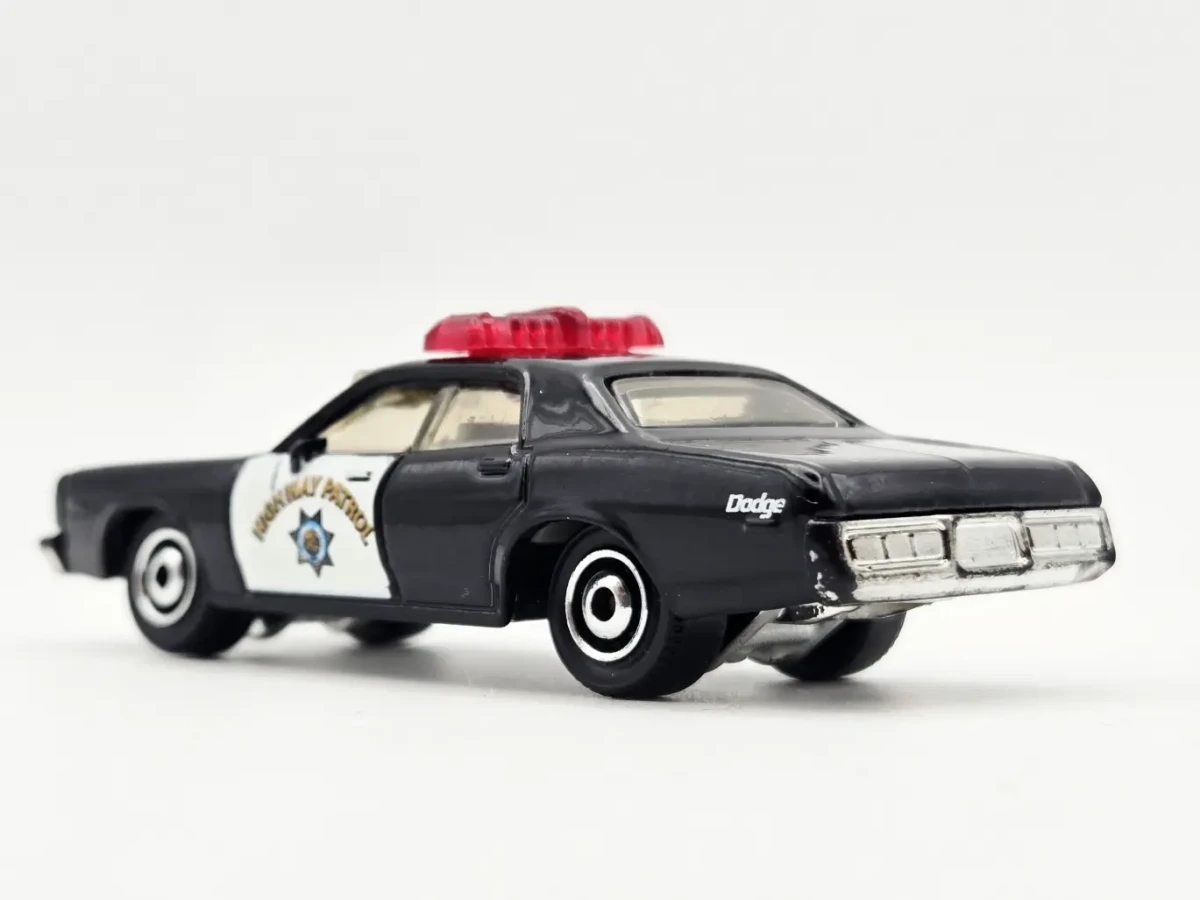 2011 78 Dodge Monaco Police Black: No Package: Image 4