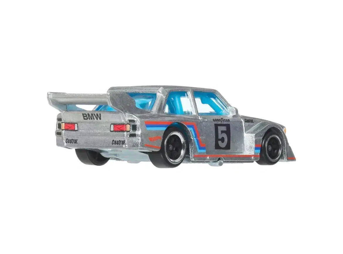 2026 BMW 320 Group 5 ZAMAC: No Package: Image 5