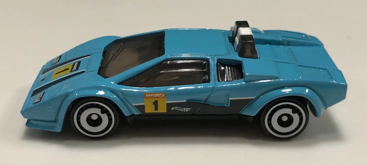 2024 Lamborghini Countach Pace Car Blue: No Package: Image 2