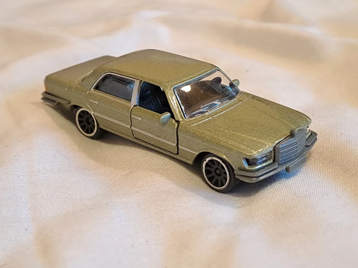 2025 Mercedes-Benz 450 SEL Other: No Package: Image 2