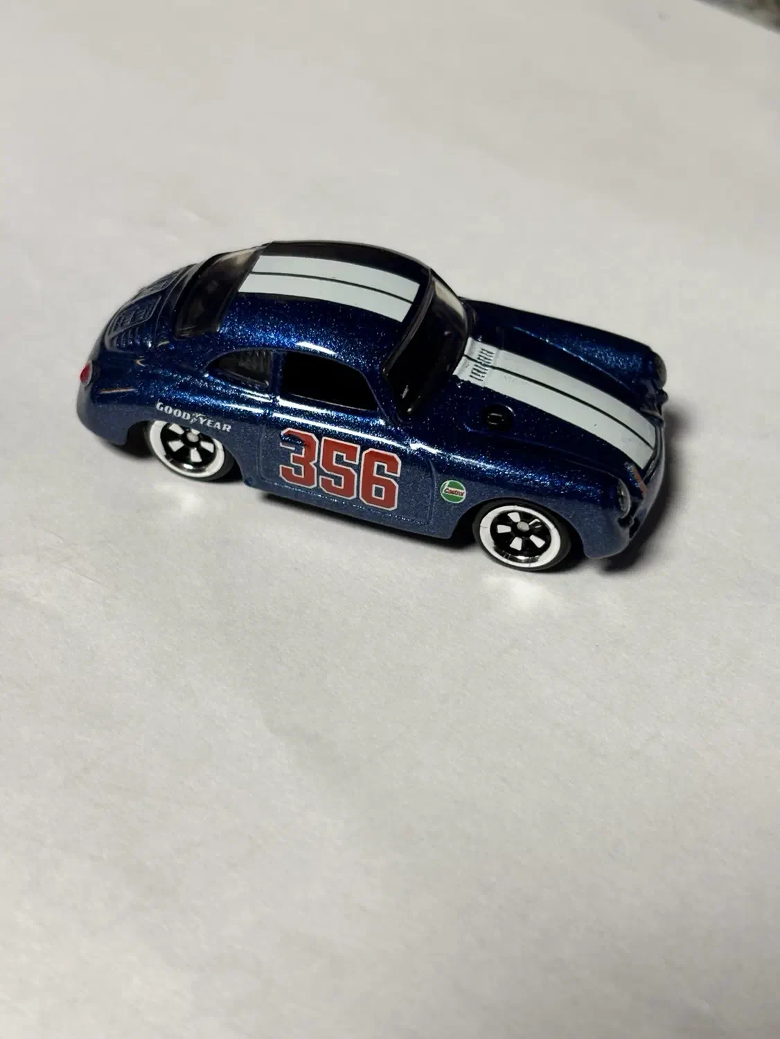 2026 Porsche 356 Outlaw Blue: No Package: Image 9