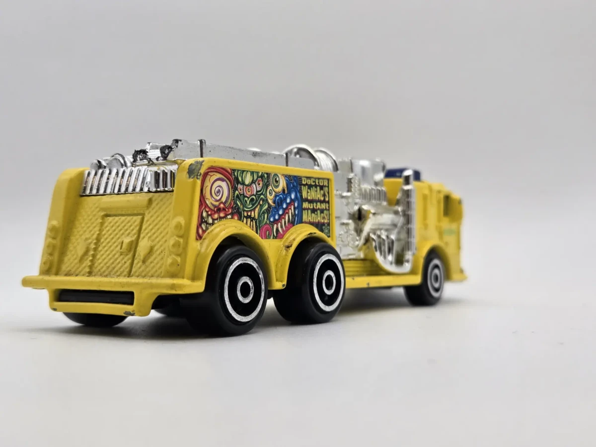 2002 Custom Firetruck Yellow: No Package: Image 3