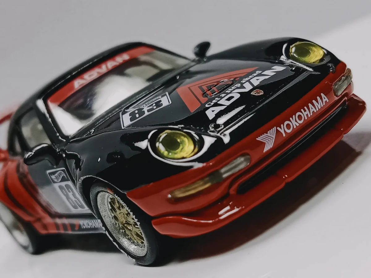 2025 Porsche 911 GT2 EVO 993 Black: No Package: Image 8