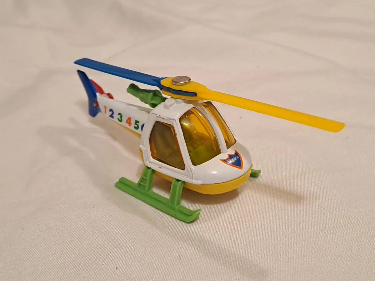 1989 Helicopter White: No Package: Image 2
