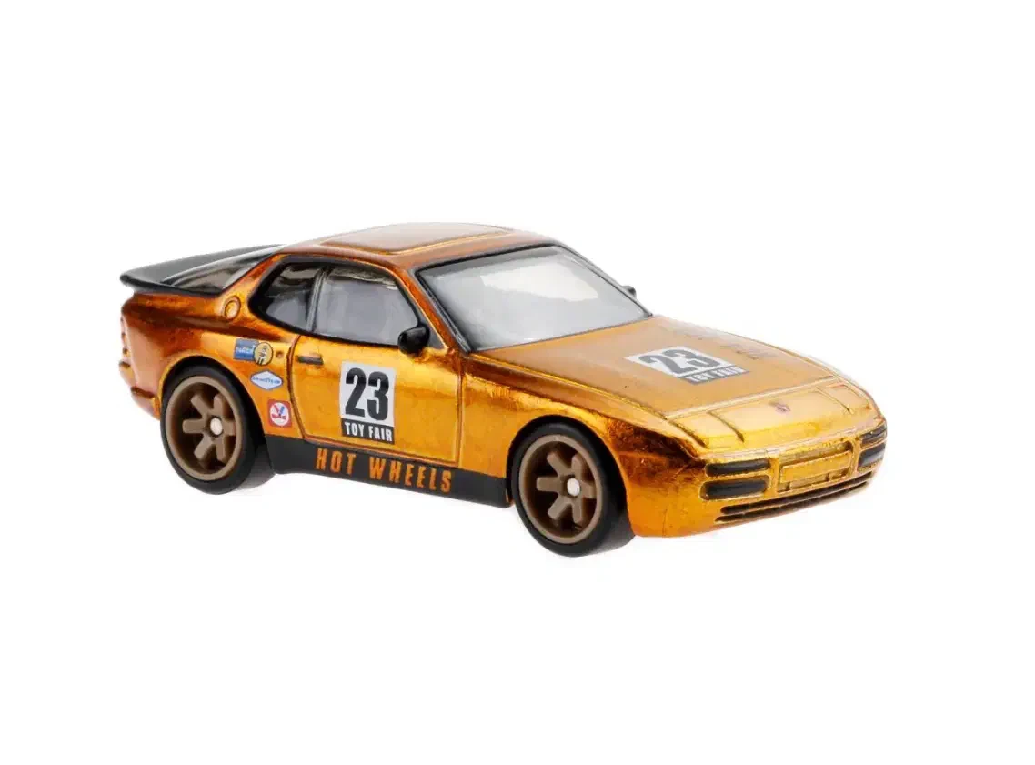 2023 89 Porsche 944 Turbo Orange: No Package: Image 3