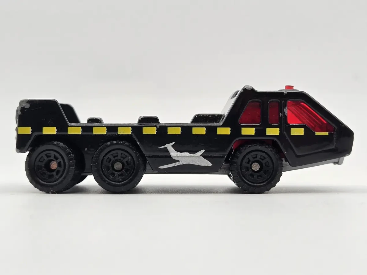 2000 Plane Transporter with Blue Plane Black: No Package: Image 5