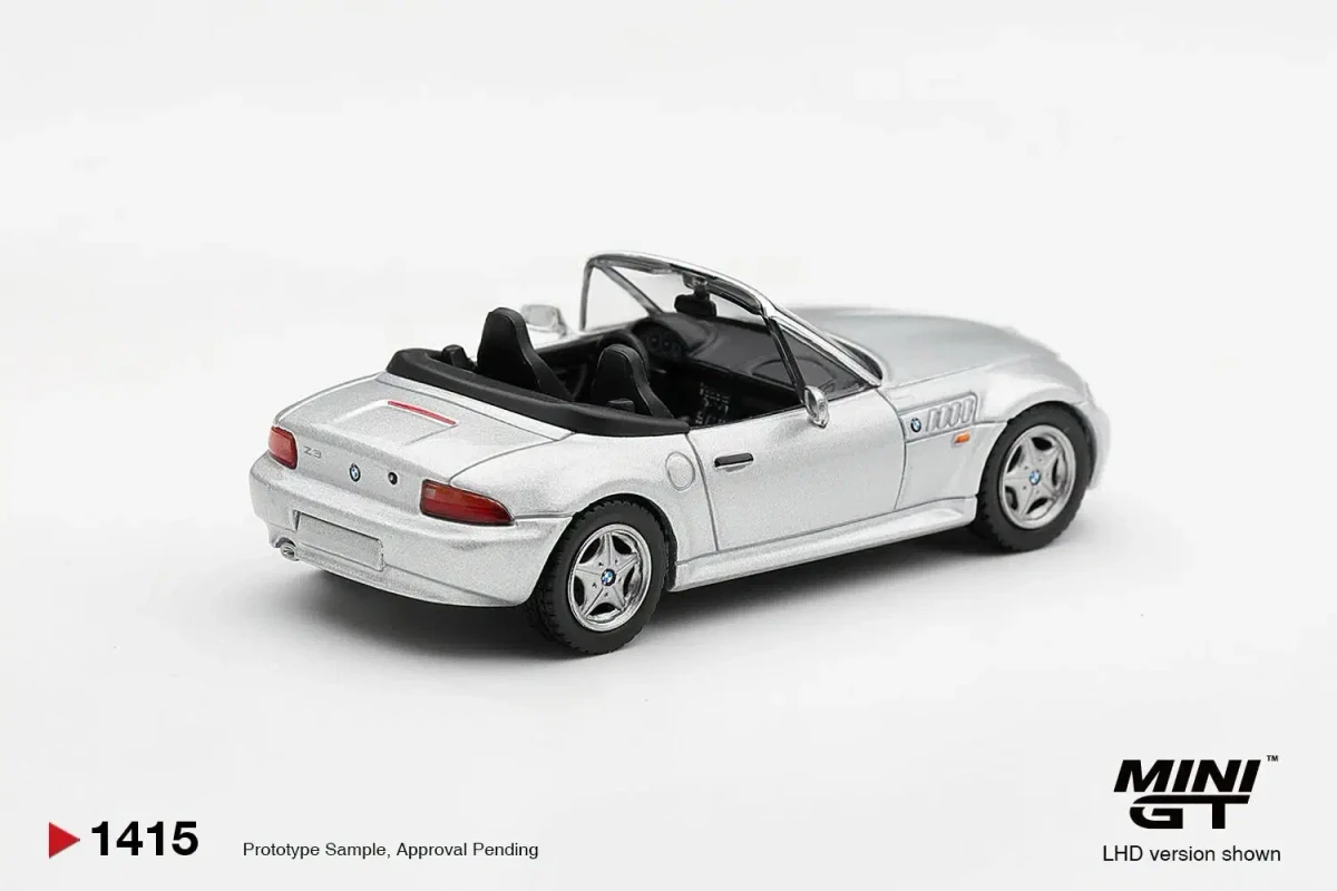 2026 BMW Z3 Titanium Silver Silver: No Package: Image 3