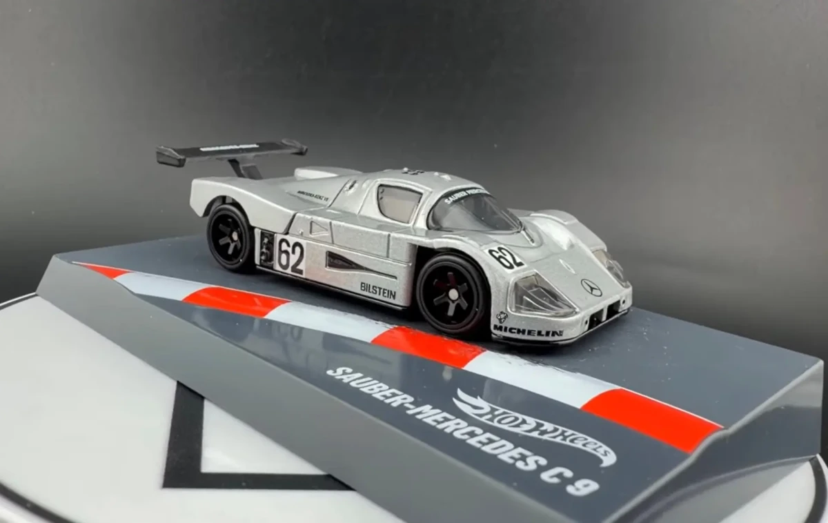 2027 Sauber-Mercedes C9 Silver: No Package: Image 2