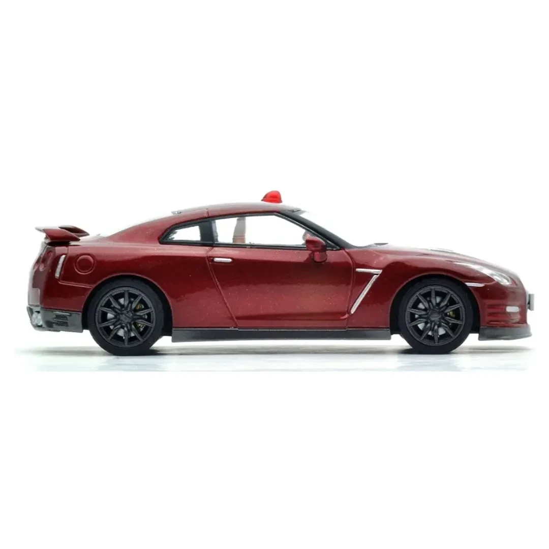 2016 Dangerous Detective 01 Nissan GT-R 2014 (Red) Ruby Red: No Package: Image 3