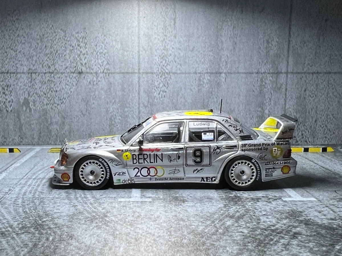 2021 Mercedes-Benz 190E 2.5-16 Evolution II (Macau Gula Race 1992) Silver: No Package: Image 8