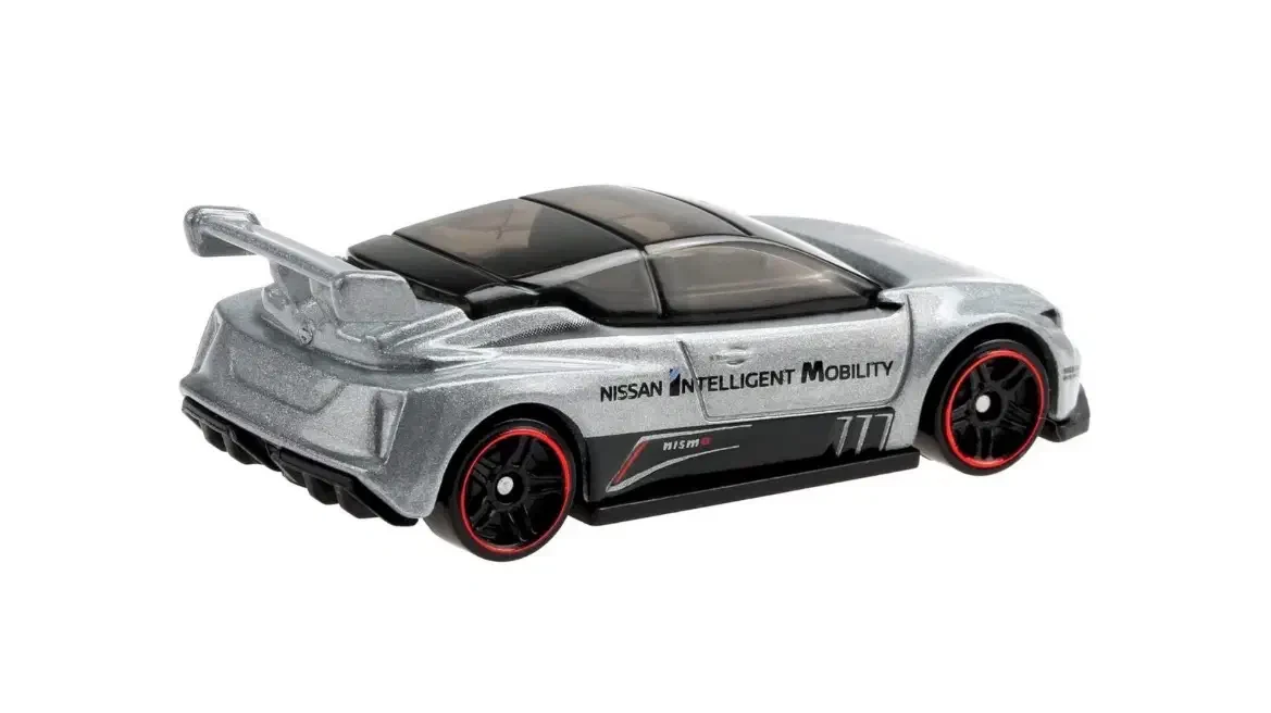 2021 Nissan Leaf Nismo RC_02 Silver: No Package: Image 10