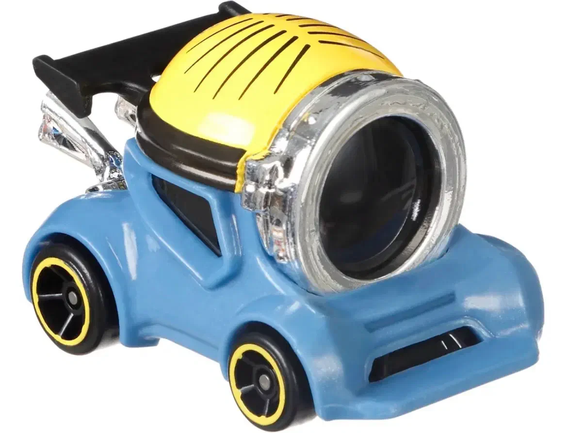 2017 Minion Stuart Yellow: No Package: Image 3