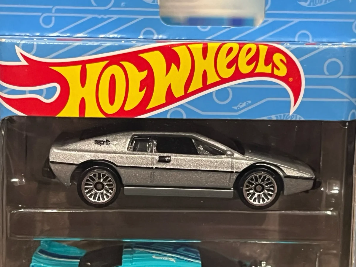 2024 Lotus Esprit S1 Silver: Long (US): Image 2